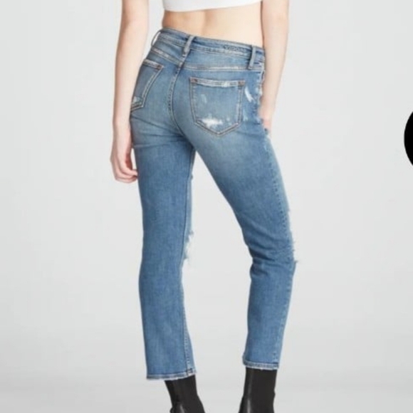 Vigoss Womens Size 32 Stevie Crop straight dk. Wash Distressed Jeans - Picture 5 of 12